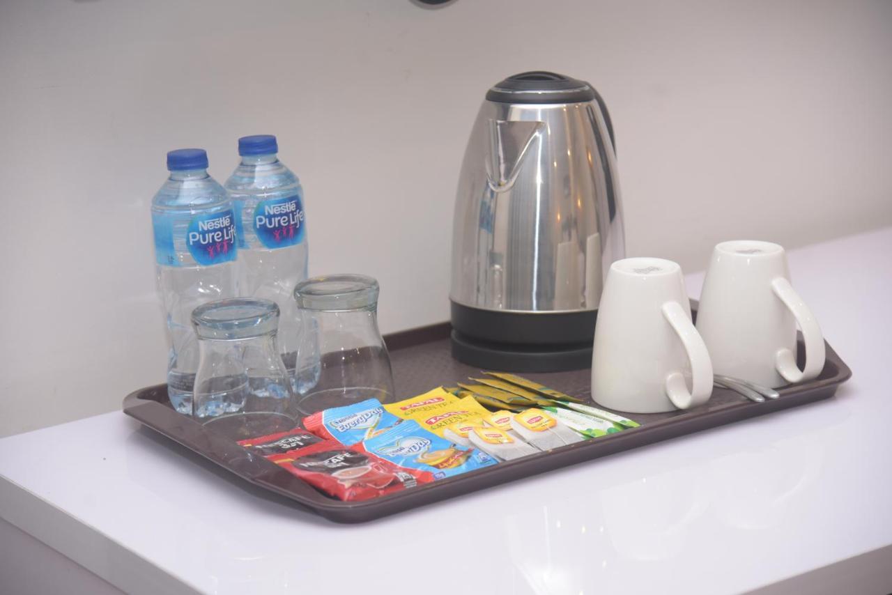The Rich Hotel & Apartments لاهور المظهر الخارجي الصورة