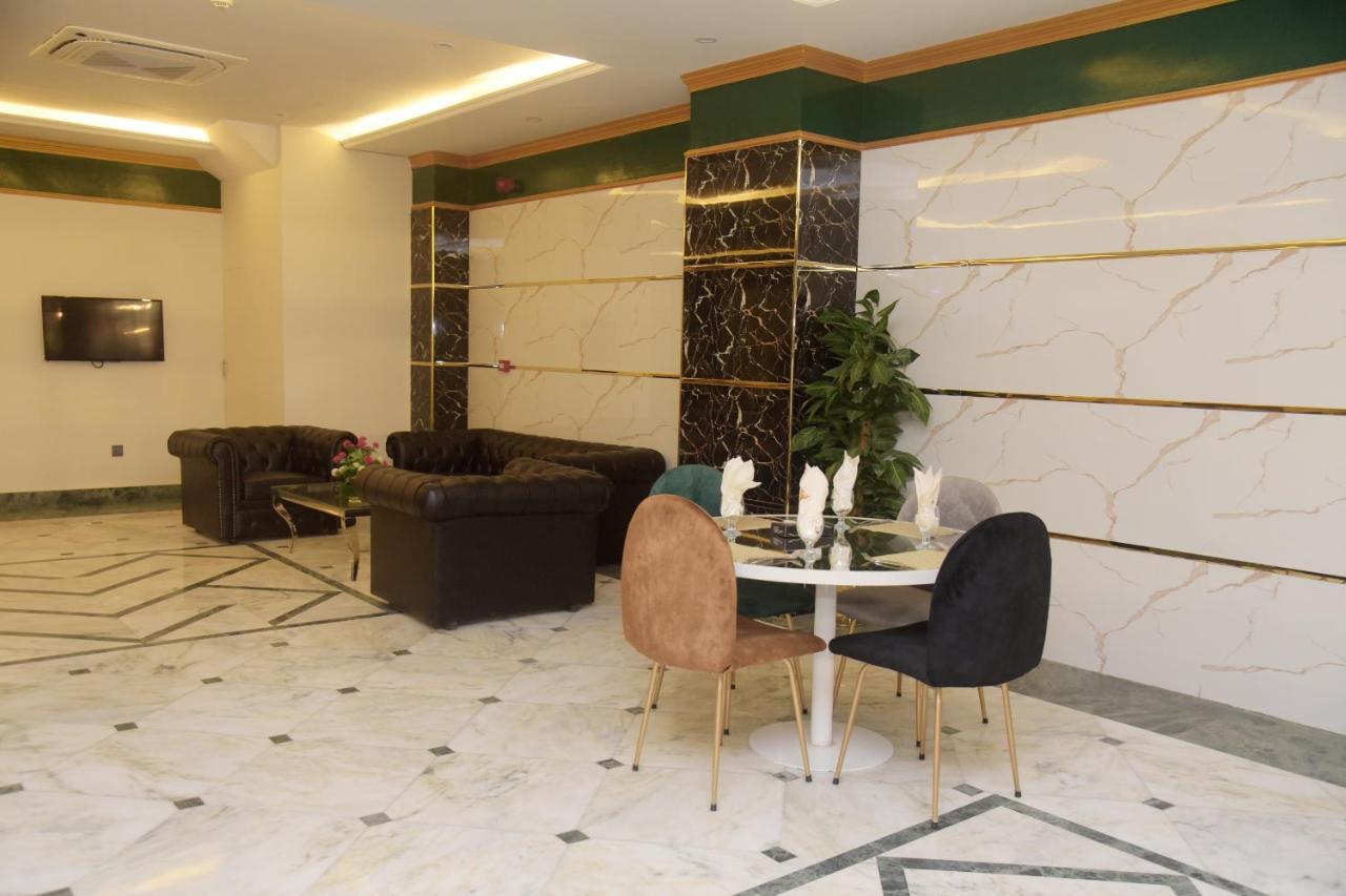 The Rich Hotel & Apartments لاهور المظهر الخارجي الصورة